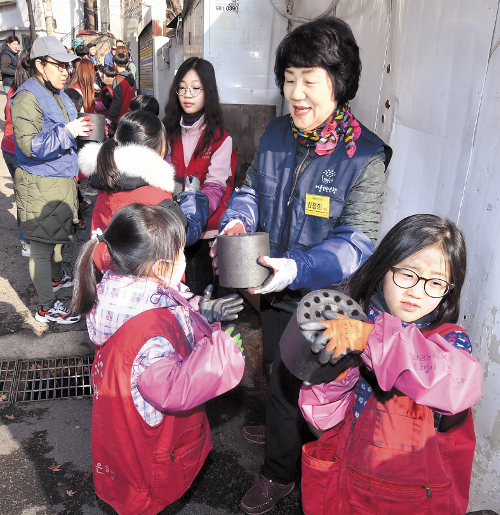 성탄데이 국민일보.jpg