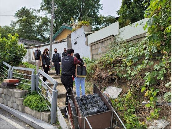 중앙일보 코로나19_3.JPG